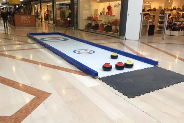 activites hiver aquatiques patinoires activites hiver piste curling professionnel