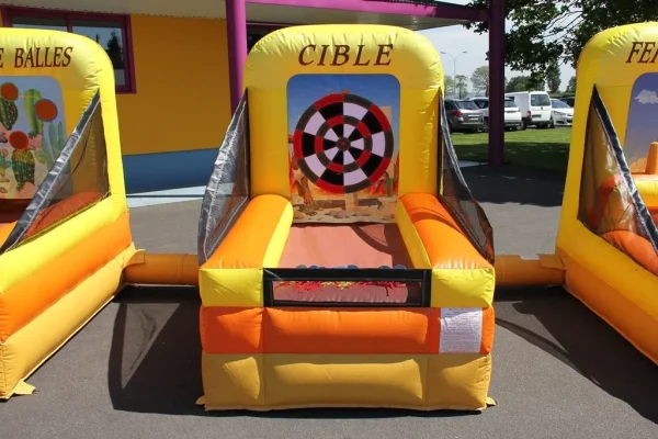 structure gonflables activites sportives jeux gonfles far west tarif