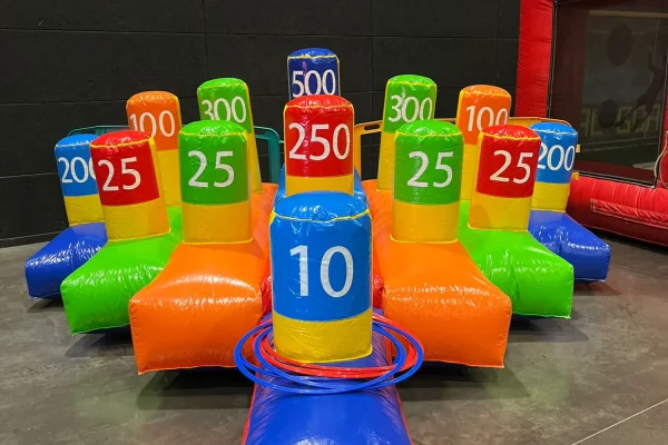 structure gonflables activites sportives lancer anneaux geants devis