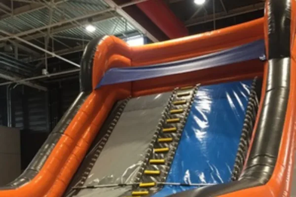 structure gonflables activites sportives mur champions qualite