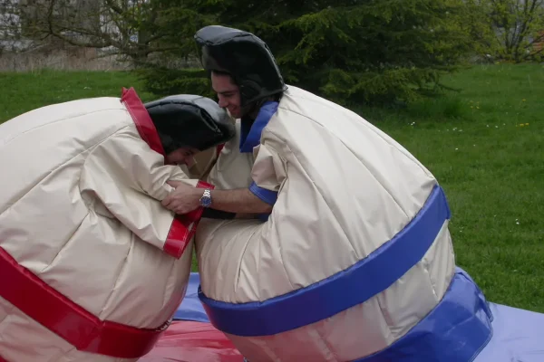 structure gonflables activites sportives sumos adultes qualite