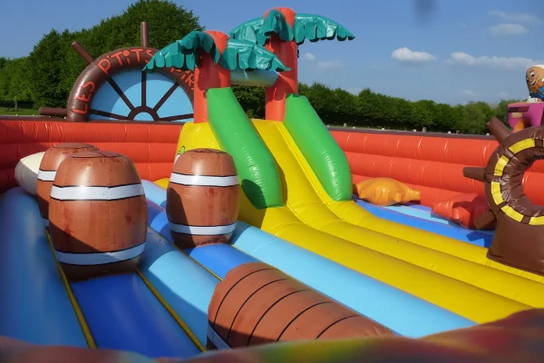 structure gonflables baby pirate anniversaire