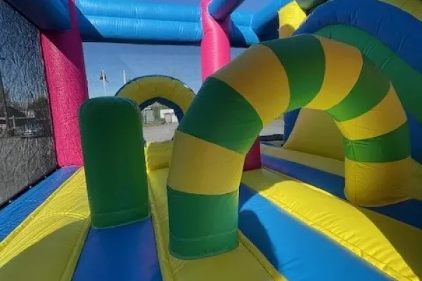 structure gonflables chateaux licorne qualite