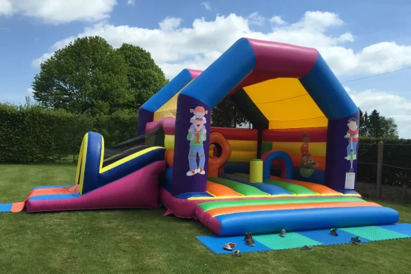 structure gonflables chateaux mini glisse qualite