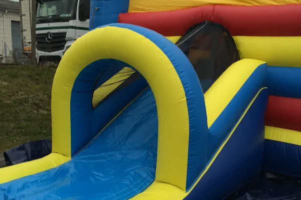 structure gonflables chateaux mini plage professionnel
