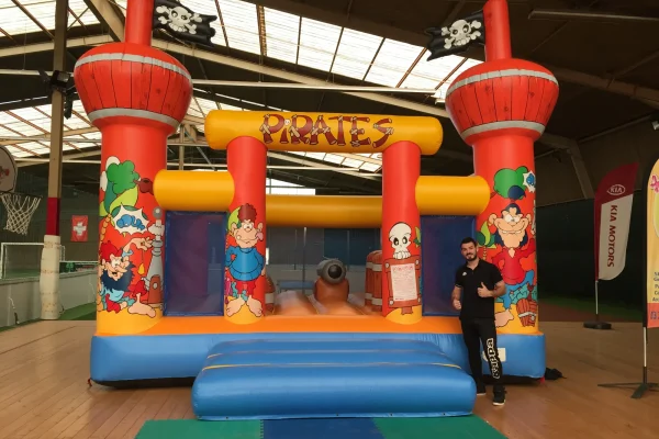 structure gonflables chateaux pirate tarif