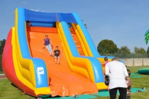 structure gonflables toboggans easy slide prix
