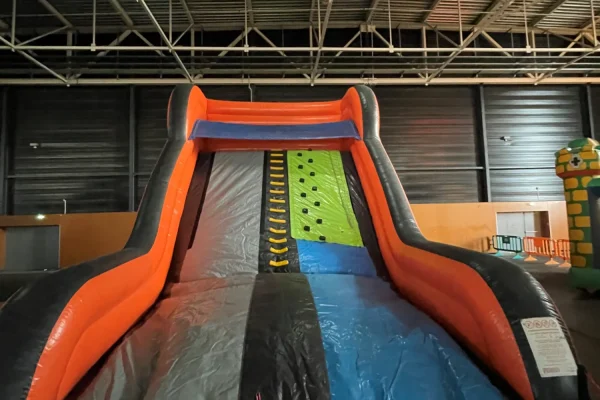 structure gonflables toboggans vertical limite qualite