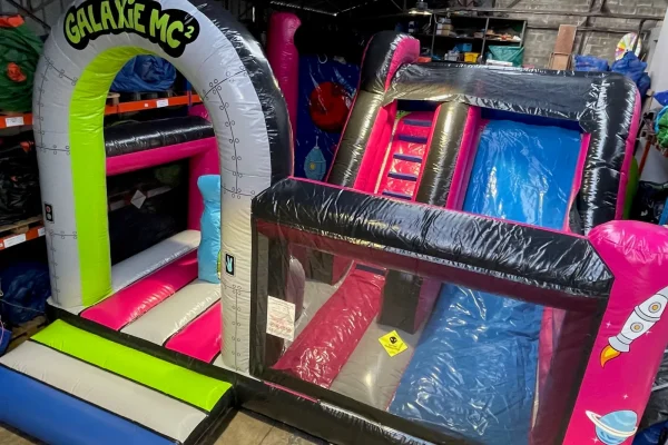 structures gonflables chateaux multi activites galaxie galaxie prix