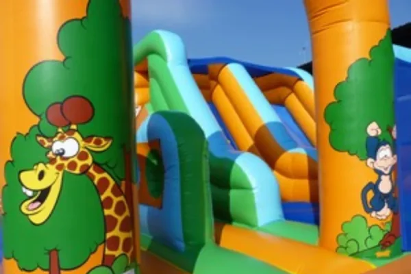 structures gonflables chateaux multi activites kolandia qualite