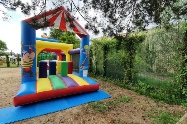 structures gonflables parcours gonflables cirque devis