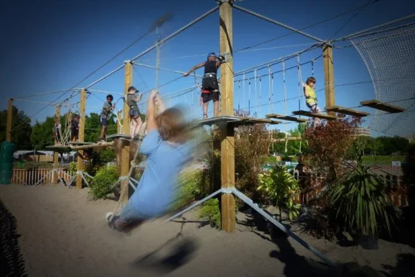 trampolines grimpes accrobranche mobile 6 ateliers professionnel