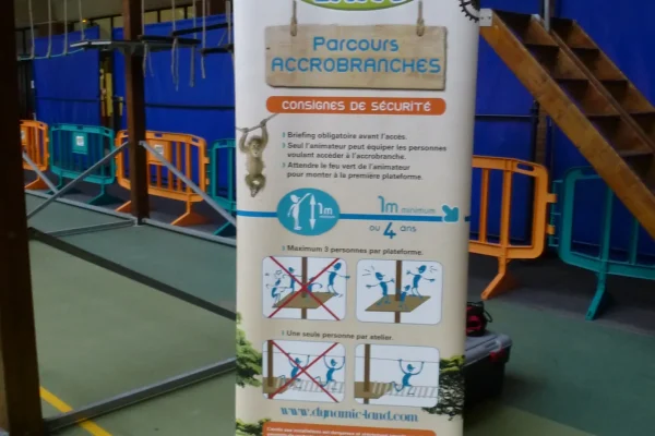 trampolines grimpes accrobranches parcours accrobranche mobile 8 ateliers tarif