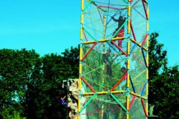 trampolines grimpes escalades cage grimper prix