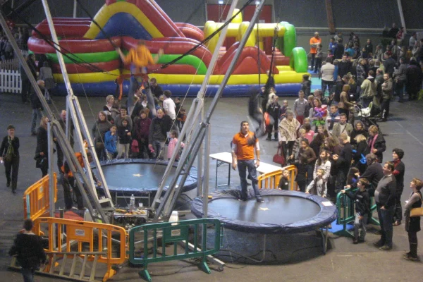 trampolines grimpes trampolines elastique 4 pistes qualite